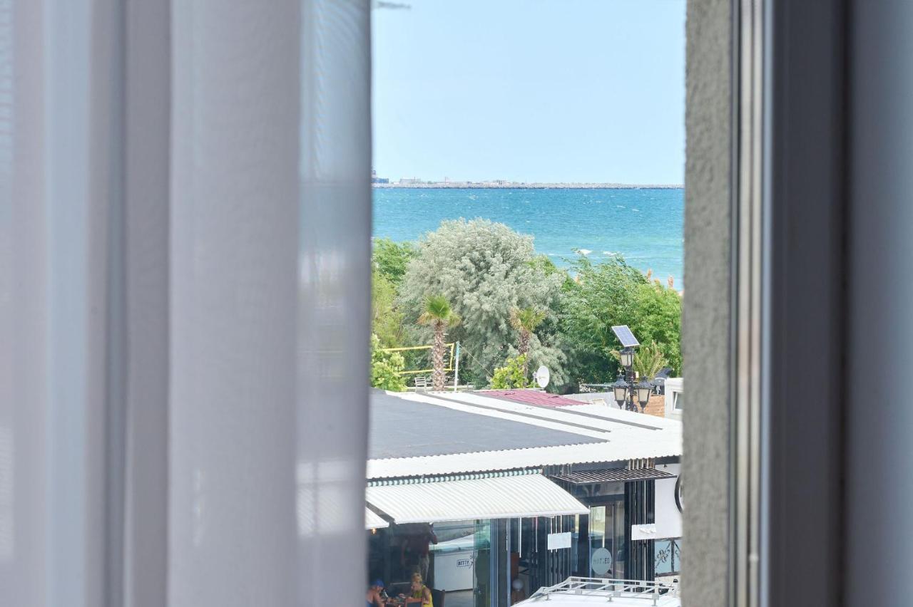 Beachfront 1Br Apartment- Spa N Pools Mamaia Exterior foto